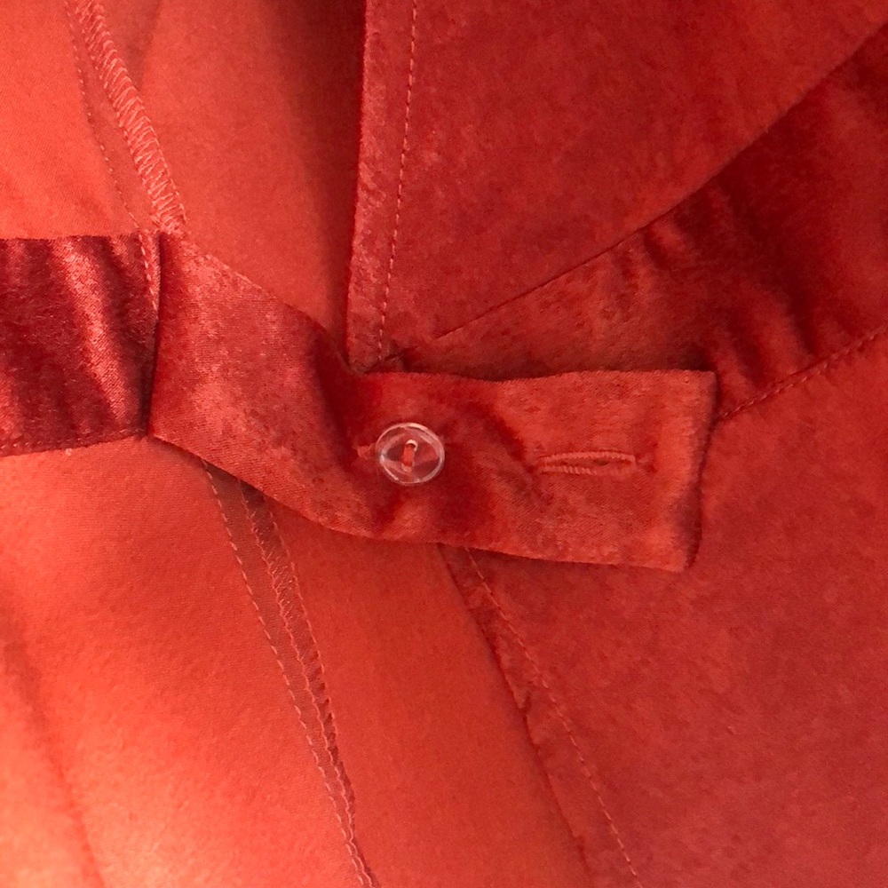 Incredibly Soft, Brand New Rust Colored Blouse - image 6